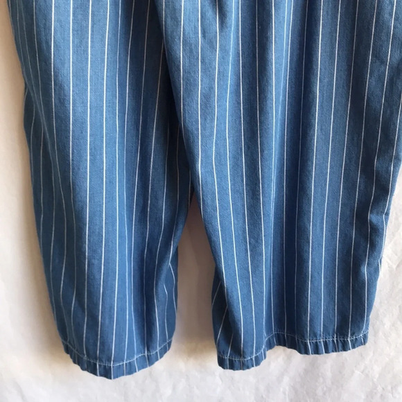 Seven7 wide leg crop pants vertical blue and white stripe, size 16 - Picture 9 of 12